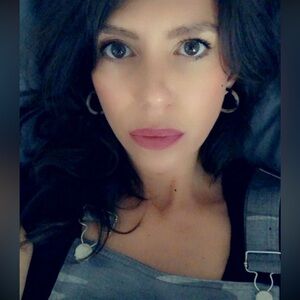 Meet your Posher, Jen